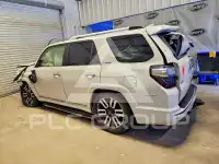 2016 Toyota 4 RUNNER фото