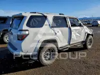 2016 Toyota 4 RUNNER photo