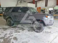 2016 Toyota 4 RUNNER photo