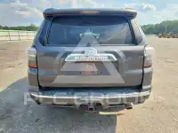 2016 Toyota 4 RUNNER photo