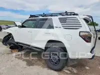 2016 Toyota 4 RUNNER photo