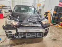 2016 Toyota 4 RUNNER photo