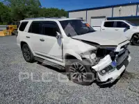 2016 Toyota 4 RUNNER photo