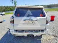 2016 Toyota 4 RUNNER photo