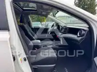 2016 Toyota RAV4 фото