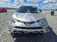 2016 Toyota RAV4 фото