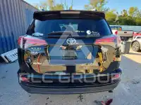 2016 Toyota RAV4 фото