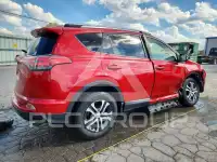 2016 Toyota RAV4 фото