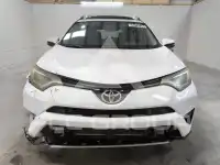 2016 Toyota RAV4 photo