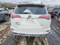 2016 Toyota RAV4 фото