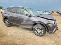 2016 Toyota RAV4 фото