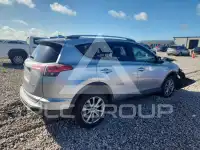 2016 Toyota RAV4 фото