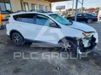 2016 Toyota RAV4 фото