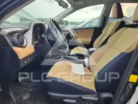 2016 Toyota RAV4 фото