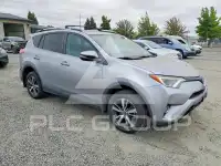 2016 Toyota RAV4 фото