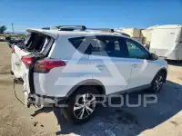 2016 Toyota RAV4 фото