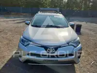 2016 Toyota RAV4 фото