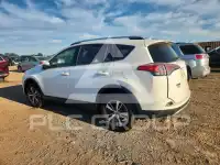 2016 Toyota RAV4 photo