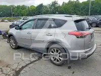 2016 Toyota RAV4 photo