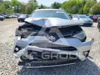 2016 Toyota RAV4 photo