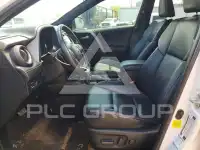 2016 Toyota RAV4 фото