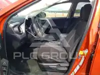 2016 Toyota RAV4 фото