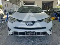 2016 Toyota RAV4 фото