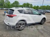 2016 Toyota RAV4 фото