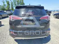 2016 Toyota RAV4 фото