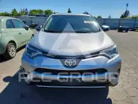 2016 Toyota RAV4 фото