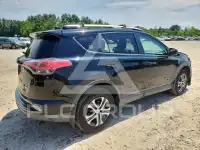 2016 Toyota RAV4 photo