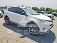 2016 Toyota RAV4 фото