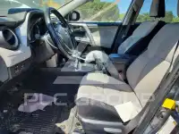 2016 Toyota RAV4 фото
