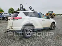 2016 Toyota RAV4 фото