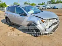 2016 Toyota RAV4 фото