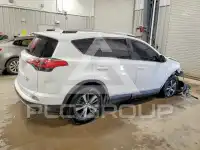 2016 Toyota RAV4 photo