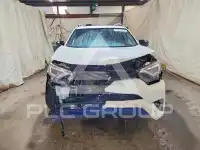 2016 Toyota RAV4 photo