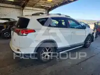2016 Toyota RAV4 photo