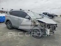 2016 Toyota RAV4 фото