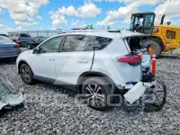 2016 Toyota RAV4 photo