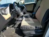 2016 Toyota RAV4 фото