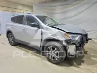 2016 Toyota RAV4 фото