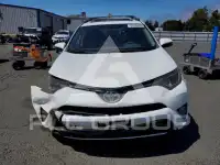 2016 Toyota RAV4 фото