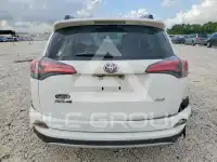 2016 Toyota RAV4 фото