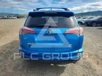 2016 Toyota RAV4 фото
