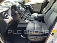 2016 Toyota RAV4 фото