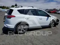 2016 Toyota RAV4 фото