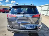 2016 Toyota RAV4 фото
