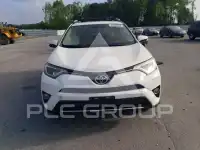 2016 Toyota RAV4 фото