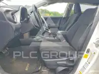 2016 Toyota RAV4 фото